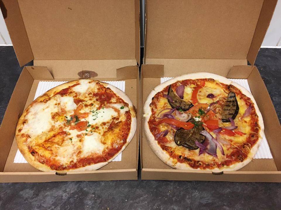 Vegan 'Vegetarian' Pizzas from Basilico, Tower Bridge, London