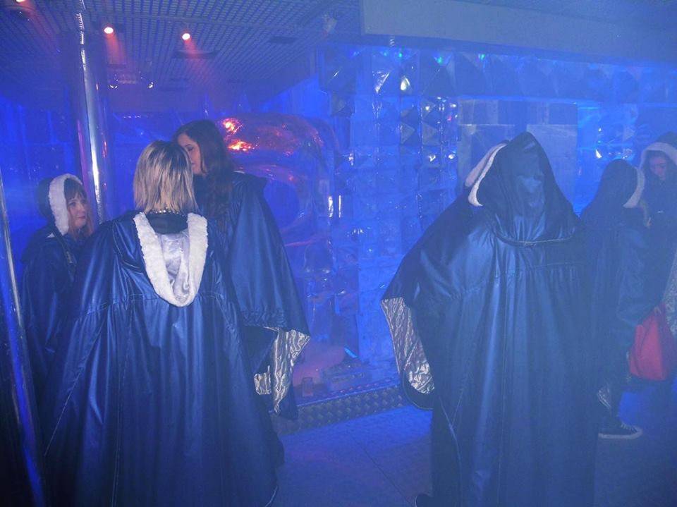 Blue Capes @ Ice Bar, London